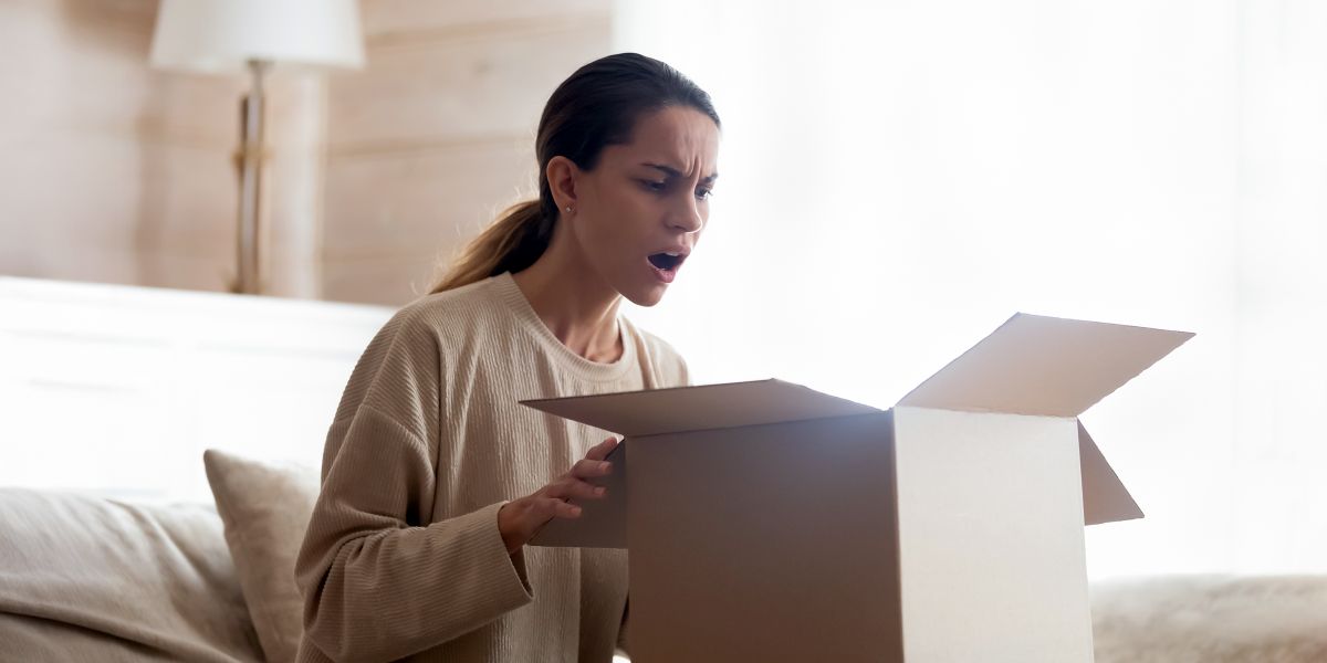 I Bought a Lost Package for $5 at an Auction, But Inside Was the Truth ...